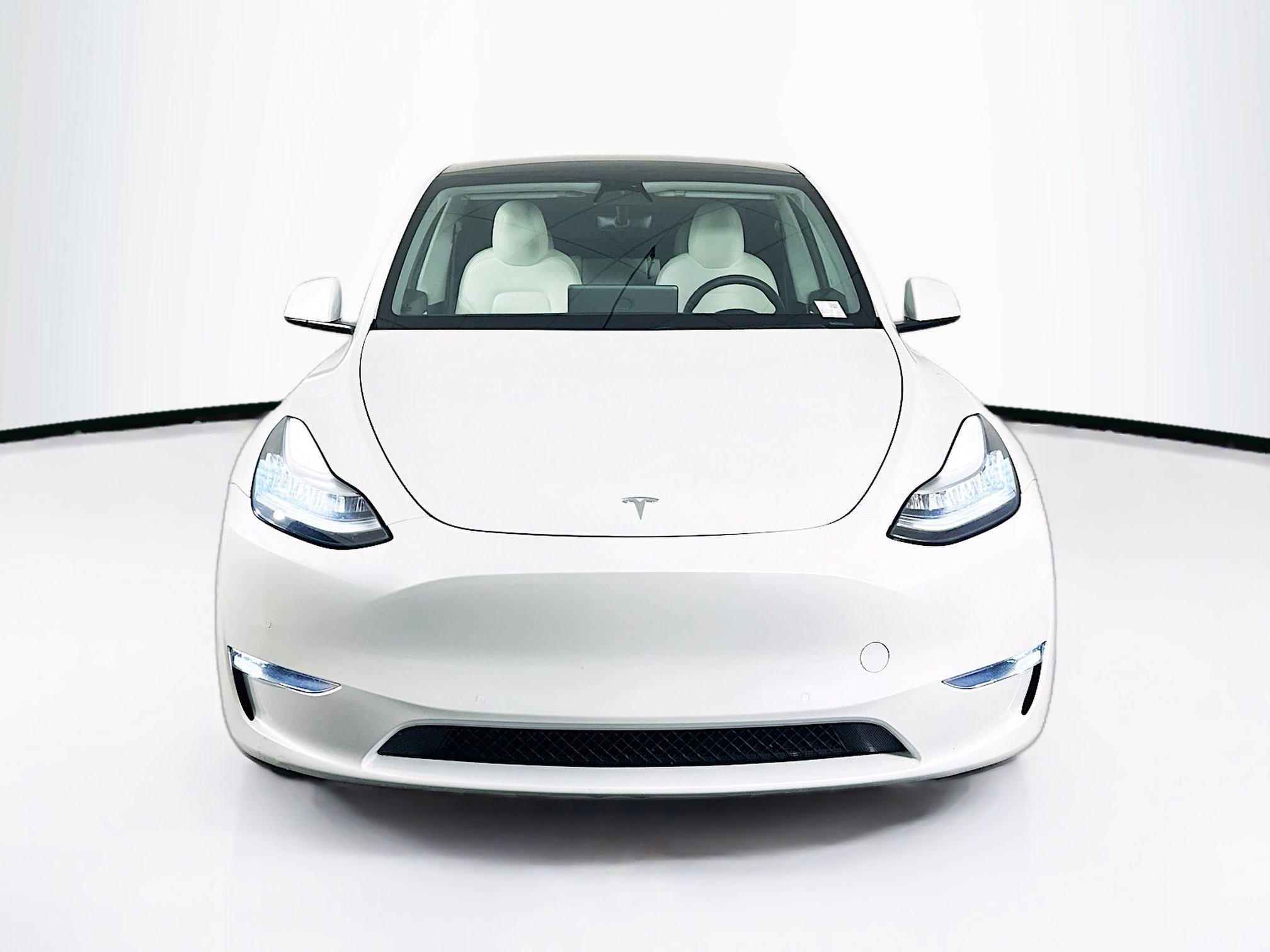 Used 2020 Tesla Model Y Performance image 2