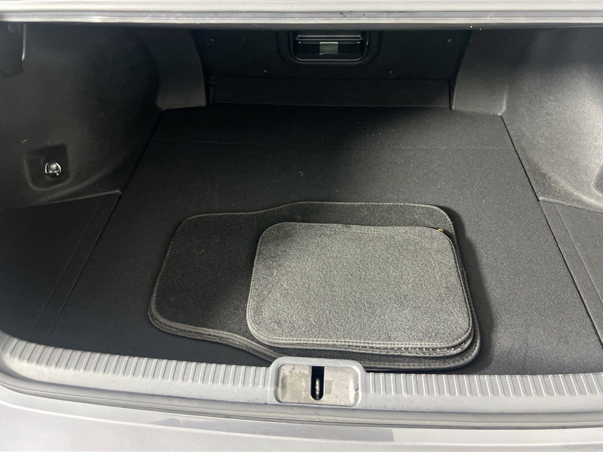 Used 2023 Lexus ES 350 w/ Premium Package image 24