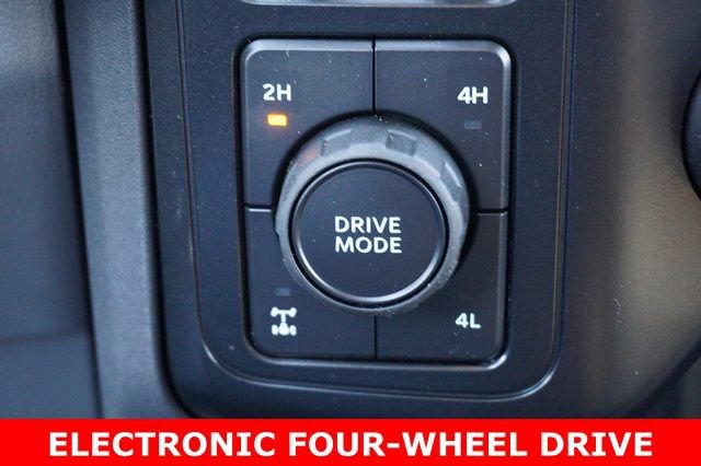 New 2026 Ford F350 XLT w/ XLT Premium Package AWD/4WD image 7