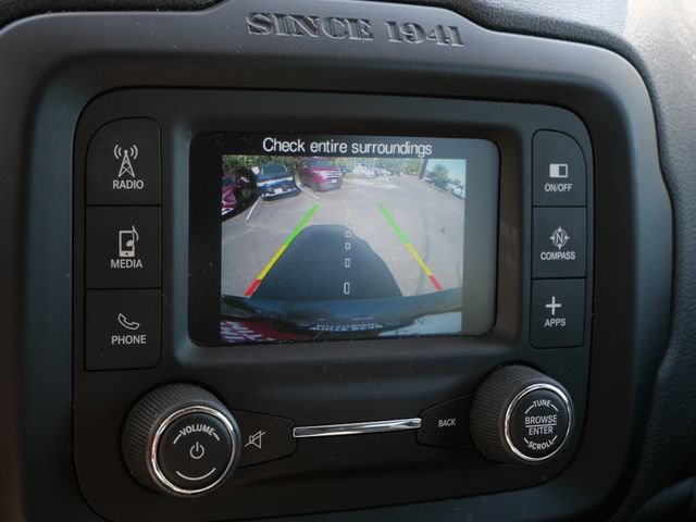 Used 2017 Jeep Renegade Latitude w/ Popular Equipment Group AWD/4WD image 27