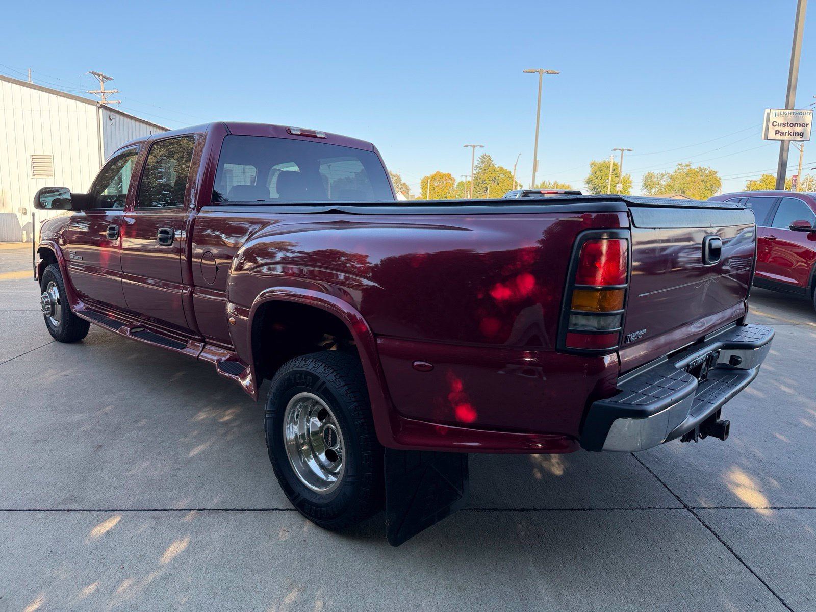 Used 2005 GMC Sierra 3500 SLT w/ Heavy-Duty Power Package RWD image 9