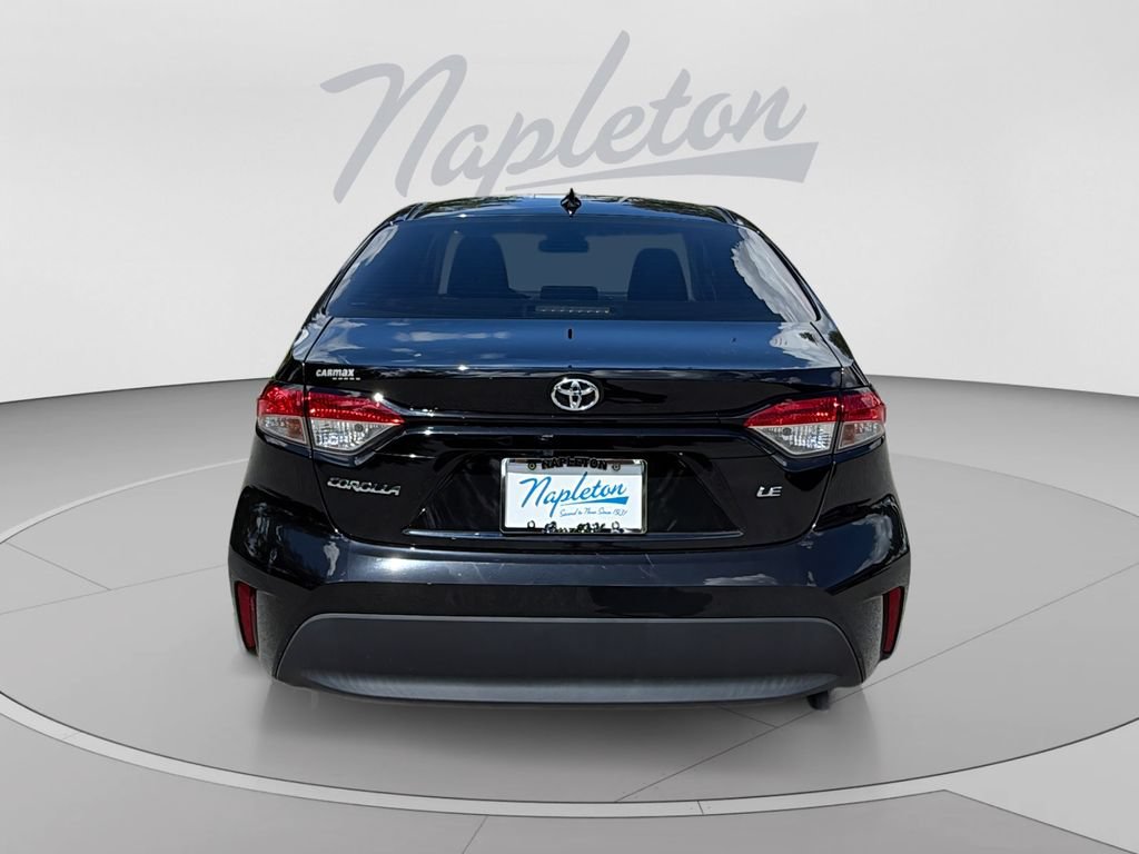 Used 2023 Toyota Corolla LE FWD image 4