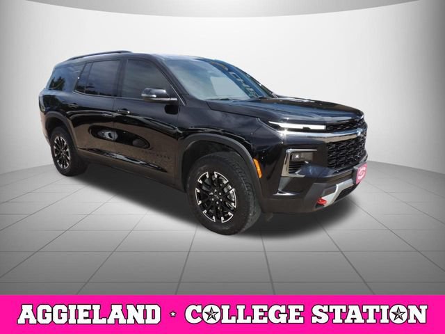 Certified 2025 Chevrolet Traverse Z71 AWD/4WD image 3