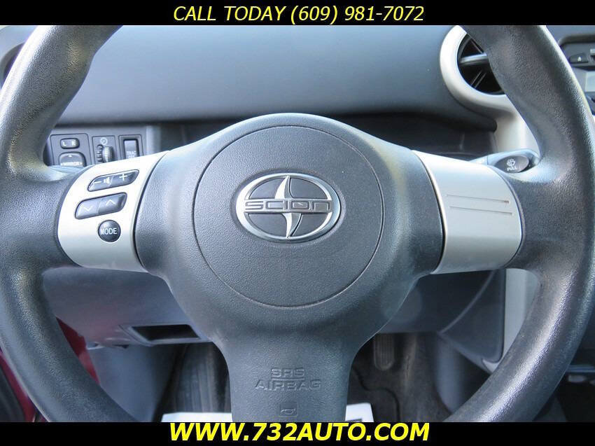 Used 2006 Scion xB FWD image 30