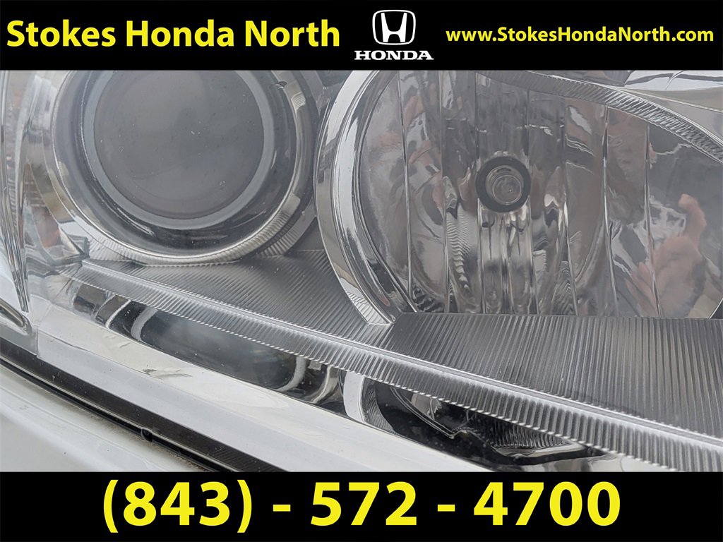 Used 2019 Toyota Highlander LE image 10