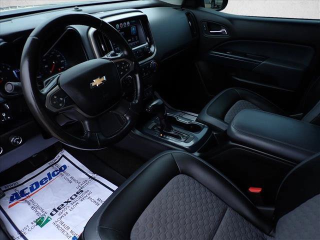 Used 2017 Chevrolet Colorado Z71 AWD/4WD image 10