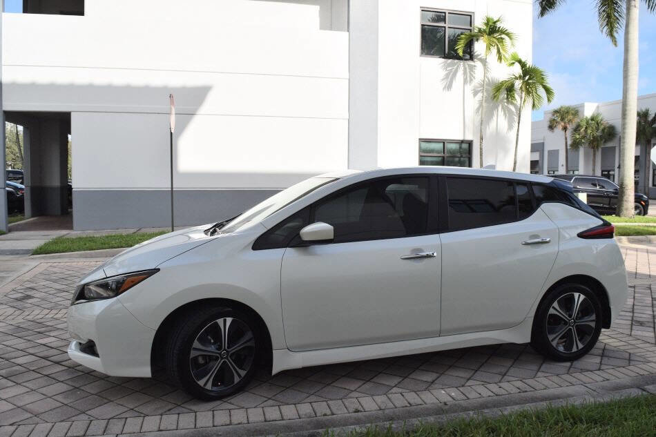Used 2022 Nissan Leaf SV image 4