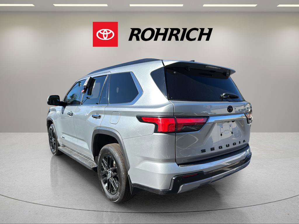 Used 2023 Toyota Sequoia Limited image 7