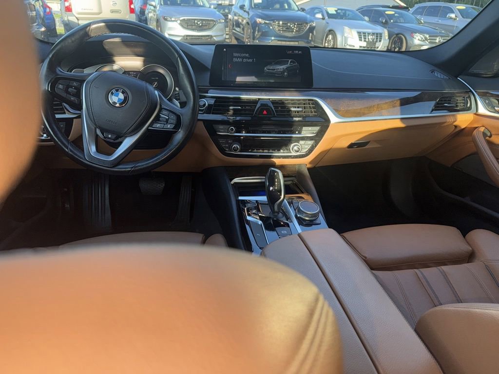 Used 2017 BMW 540i xDrive image 36