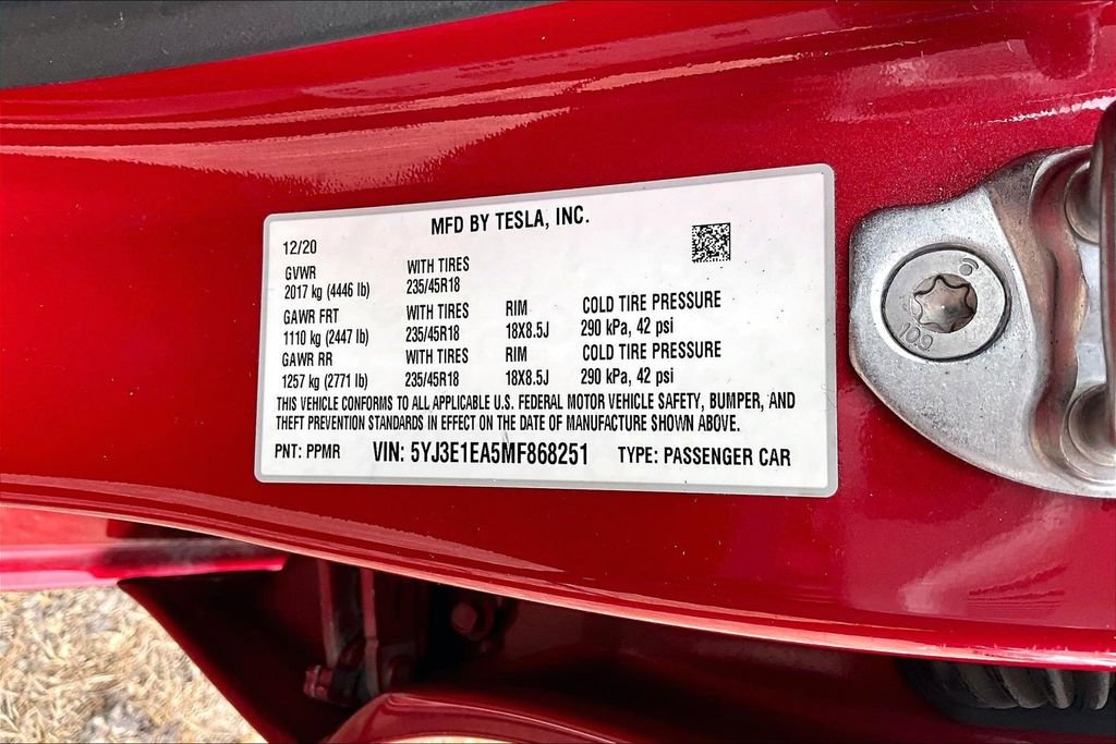 Used 2021 Tesla Model 3 Standard Range Plus image 35