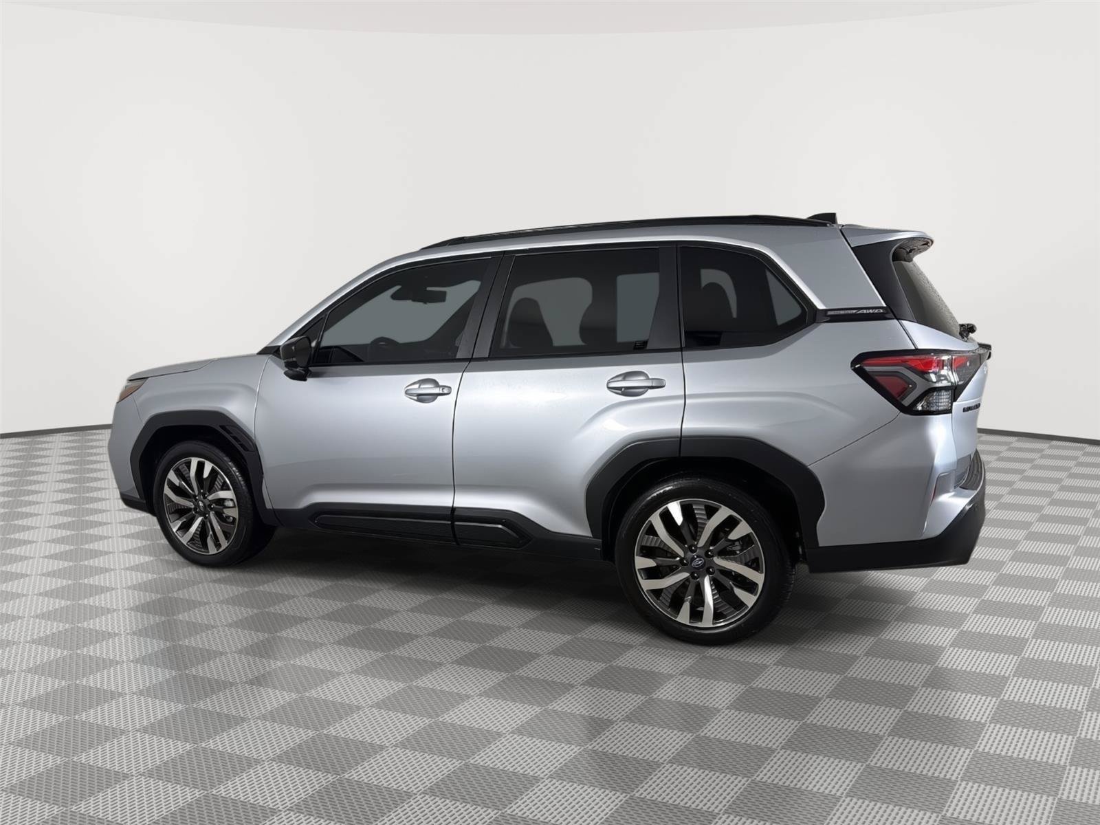 Certified 2026 Subaru Forester Touring AWD/4WD image 4