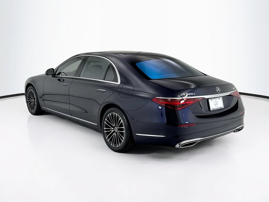 Certified 2023 Mercedes-Benz S 580e 4MATIC Sedan image 7