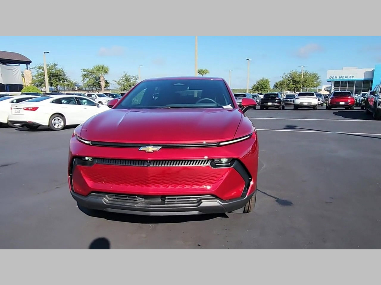 New 2026 Chevrolet Equinox EV LT image 24