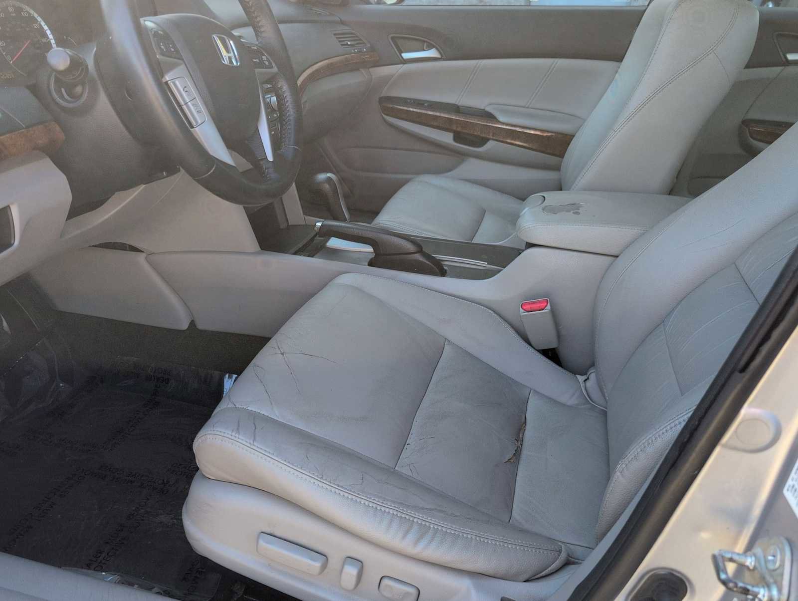 Used 2011 Honda Accord EX-L image 17