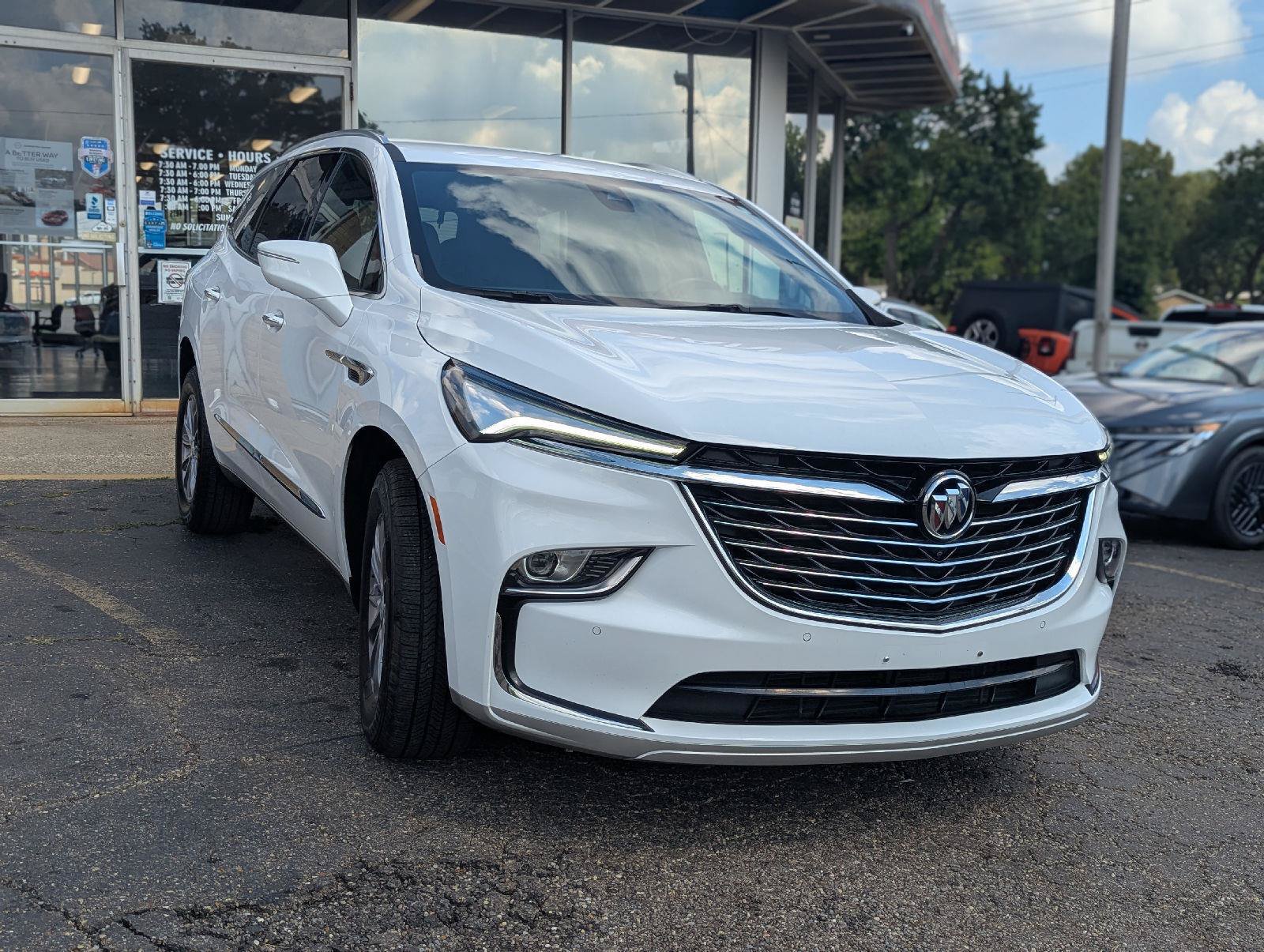 Used 2022 Buick Enclave Premium FWD video 1