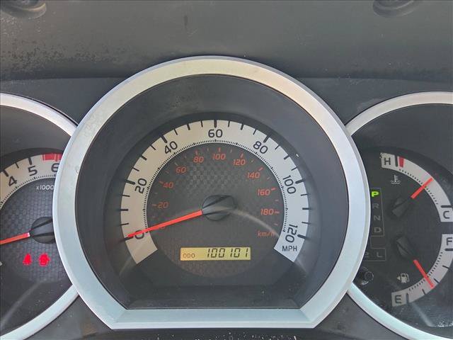 Used 2015 Toyota Tacoma PreRunner w/ TRD Sport Package RWD image 10