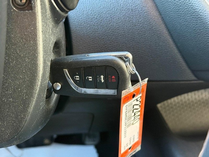Used 2024 Toyota Corolla LE image 30