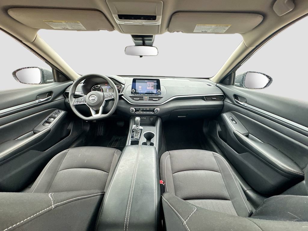 Used 2022 Nissan Altima 2.5 SV FWD image 30