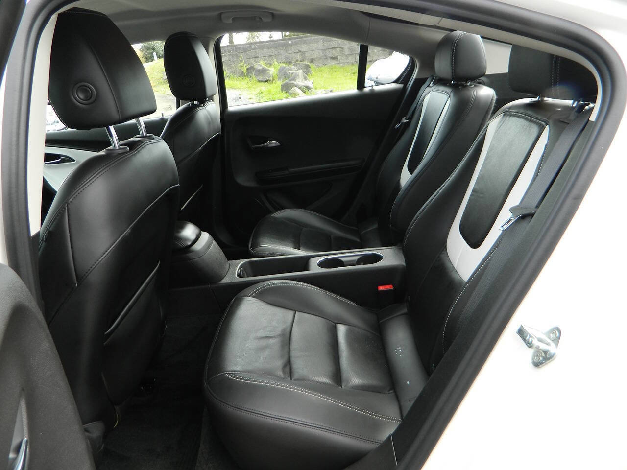 Used 2012 Chevrolet Volt Premium w/ Premium Trim Package image 14