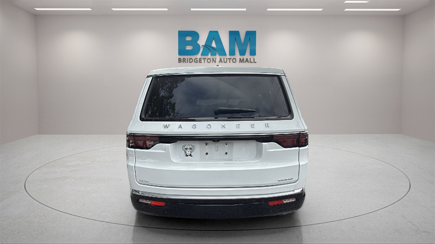 Used 2024 Jeep Wagoneer Series II w/ Premium Group I image 8