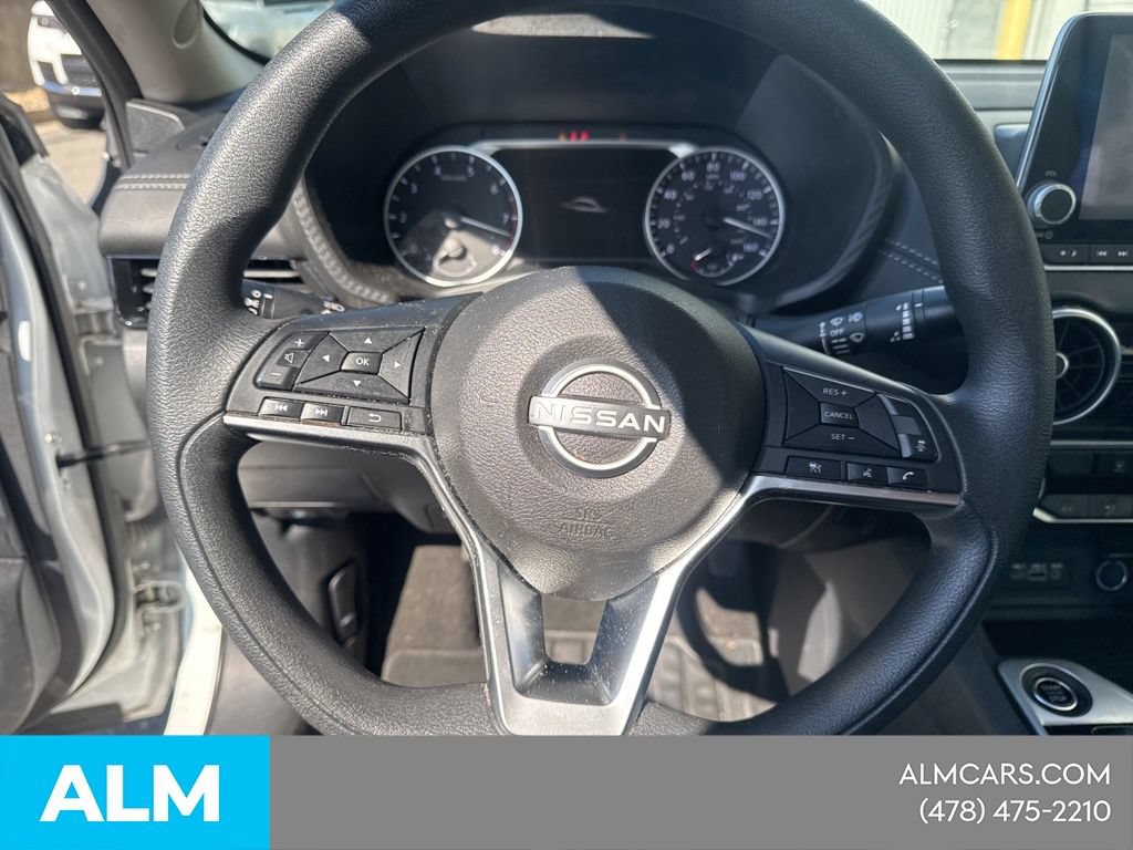 Used 2024 Nissan Sentra SV FWD image 15