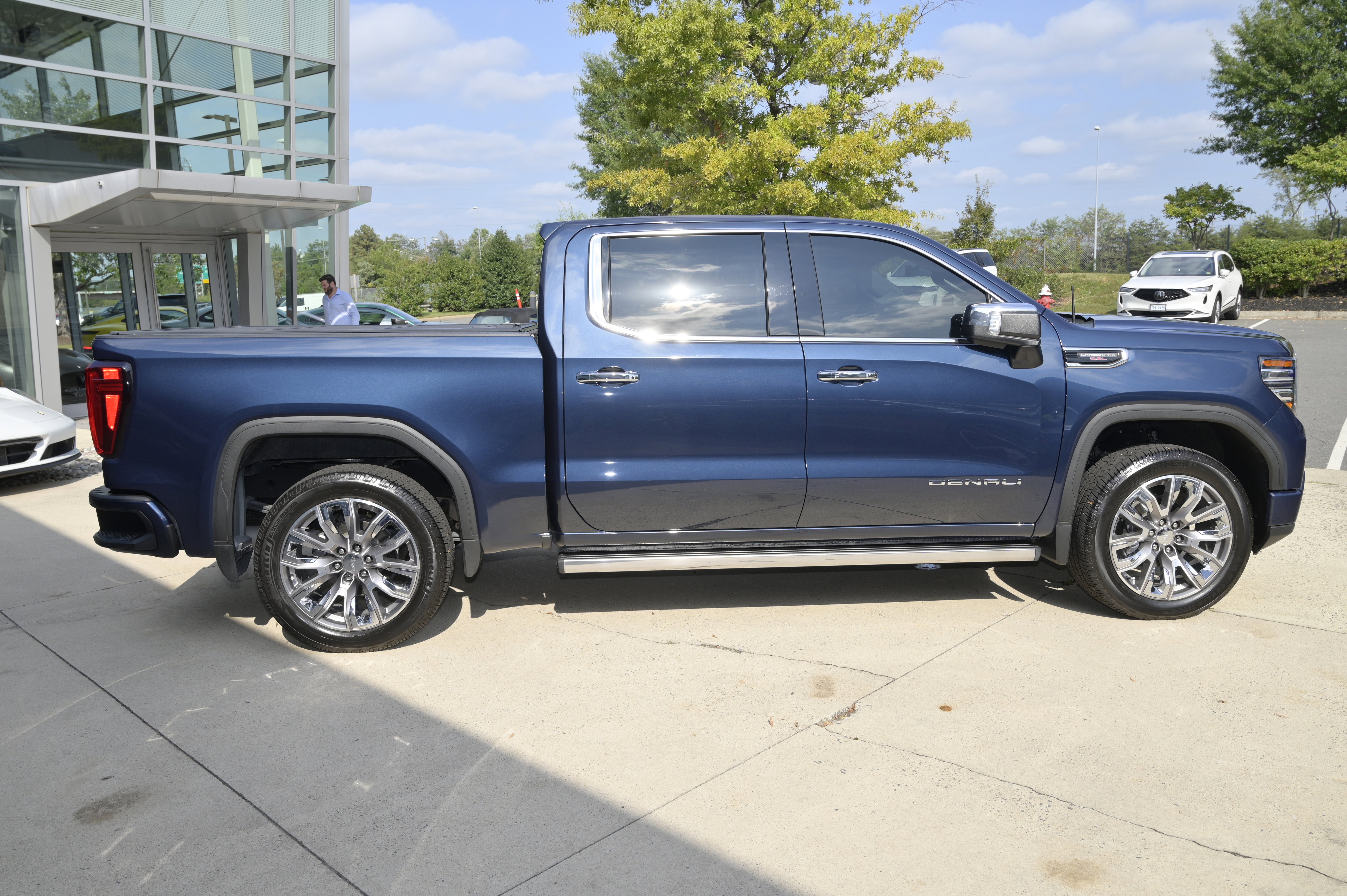 Used 2023 GMC Sierra 1500 Denali w/ Denali Reserve Package image 4