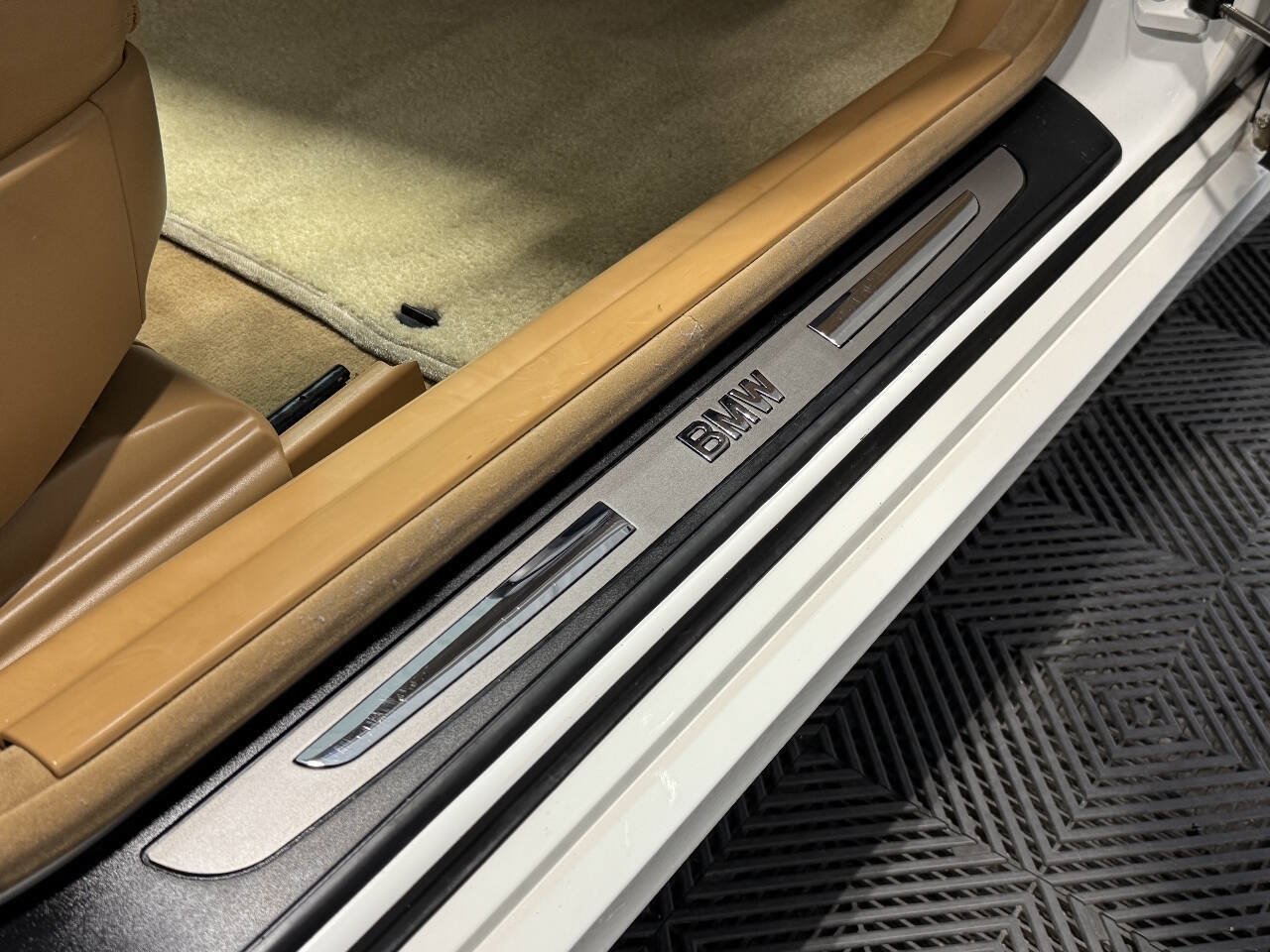 Used 2008 BMW 750Li RWD image 26