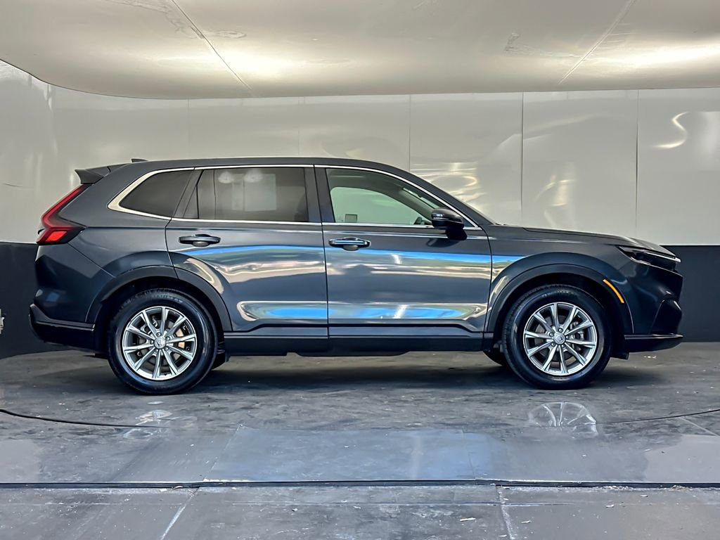 Used 2023 Honda CR-V EX image 2