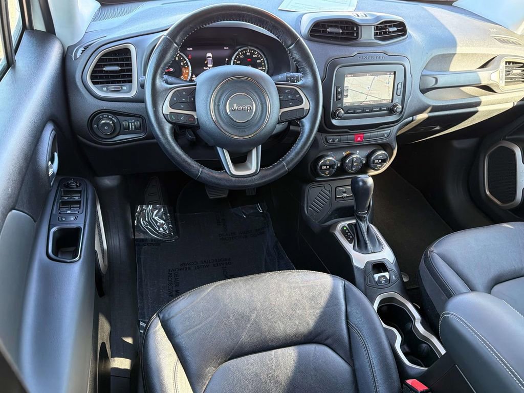 Used 2017 Jeep Renegade Limited FWD image 9