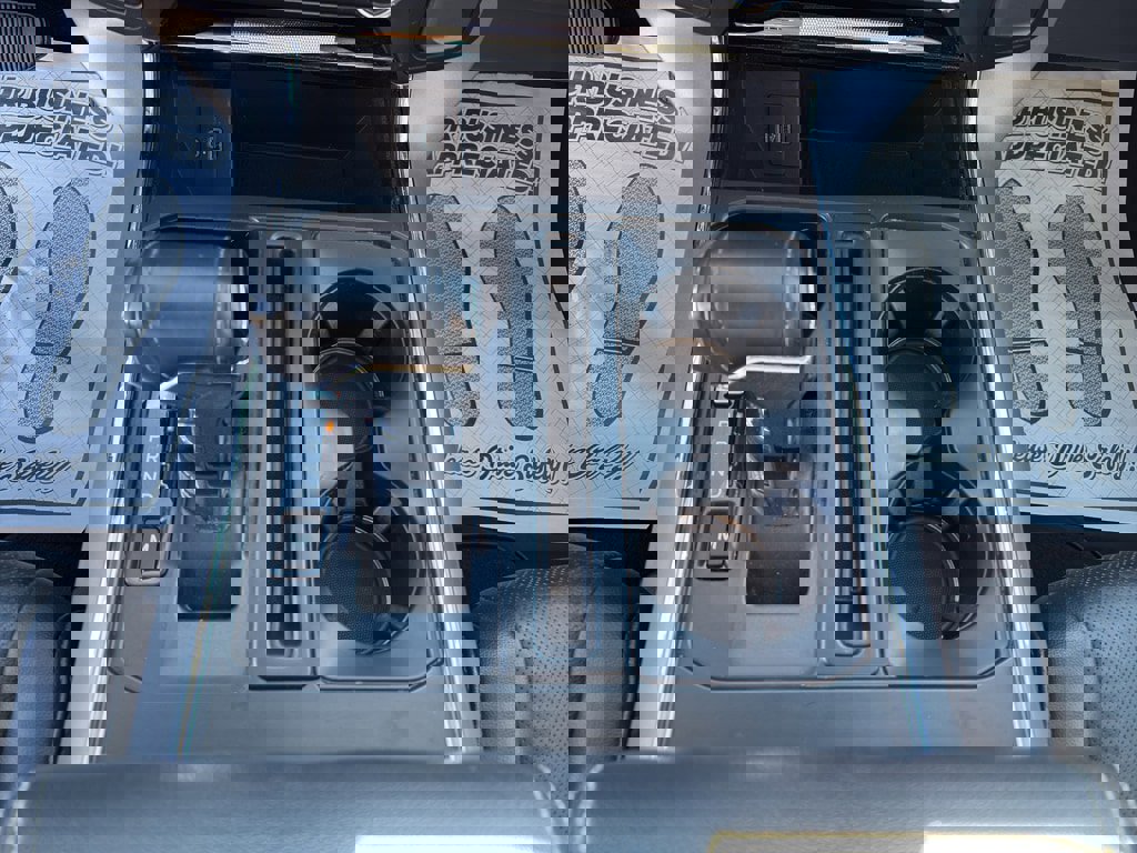 Used 2021 Ford F150 Lariat w/ Max Trailer Tow Package image 17