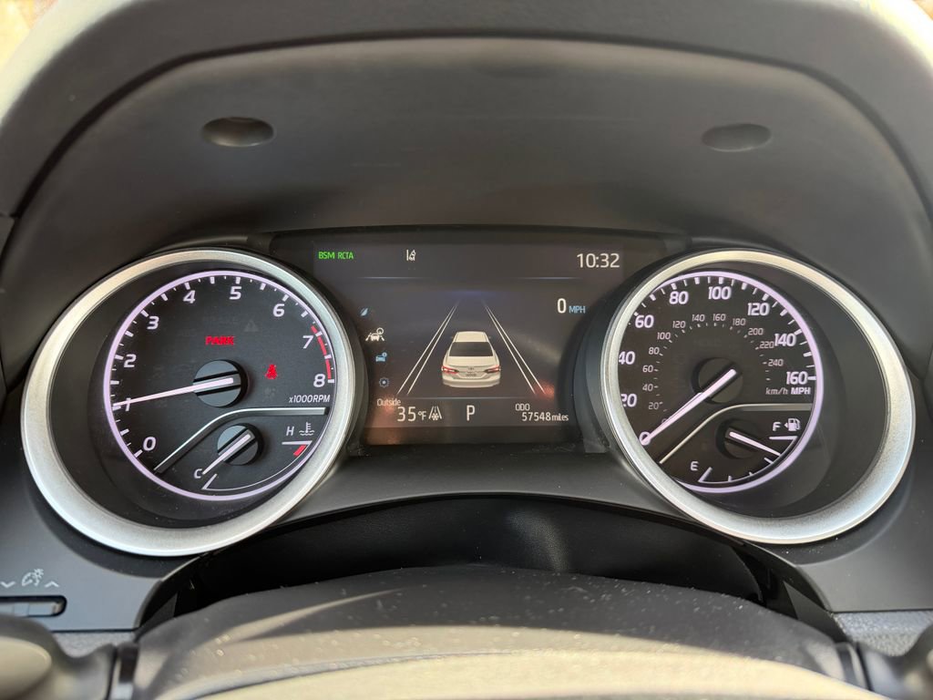 Used 2022 Toyota Camry LE image 13