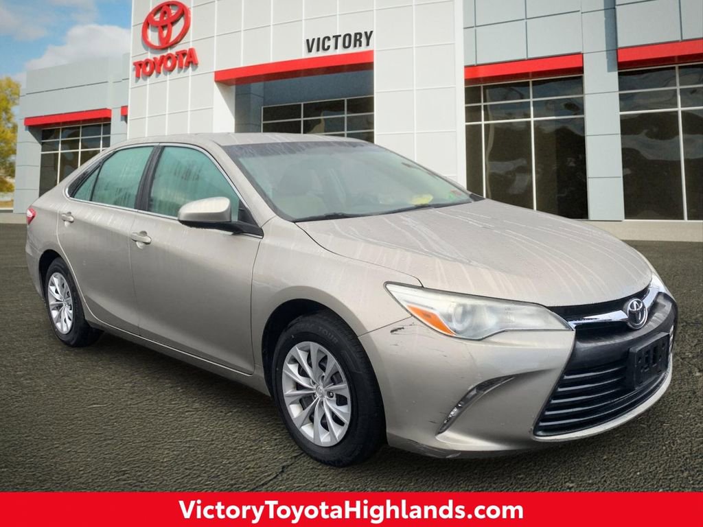 Used 2016 Toyota Camry LE