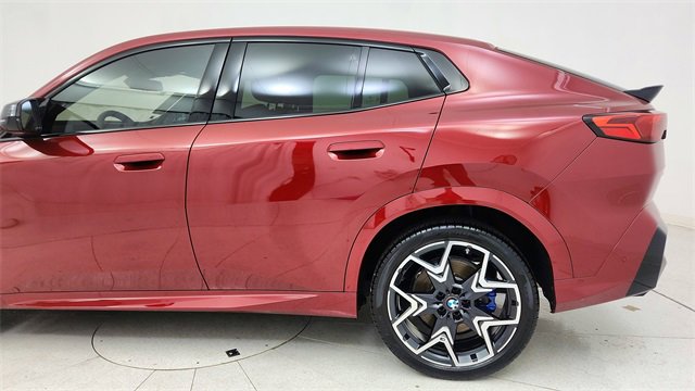 Used 2025 BMW X2 M35i image 11