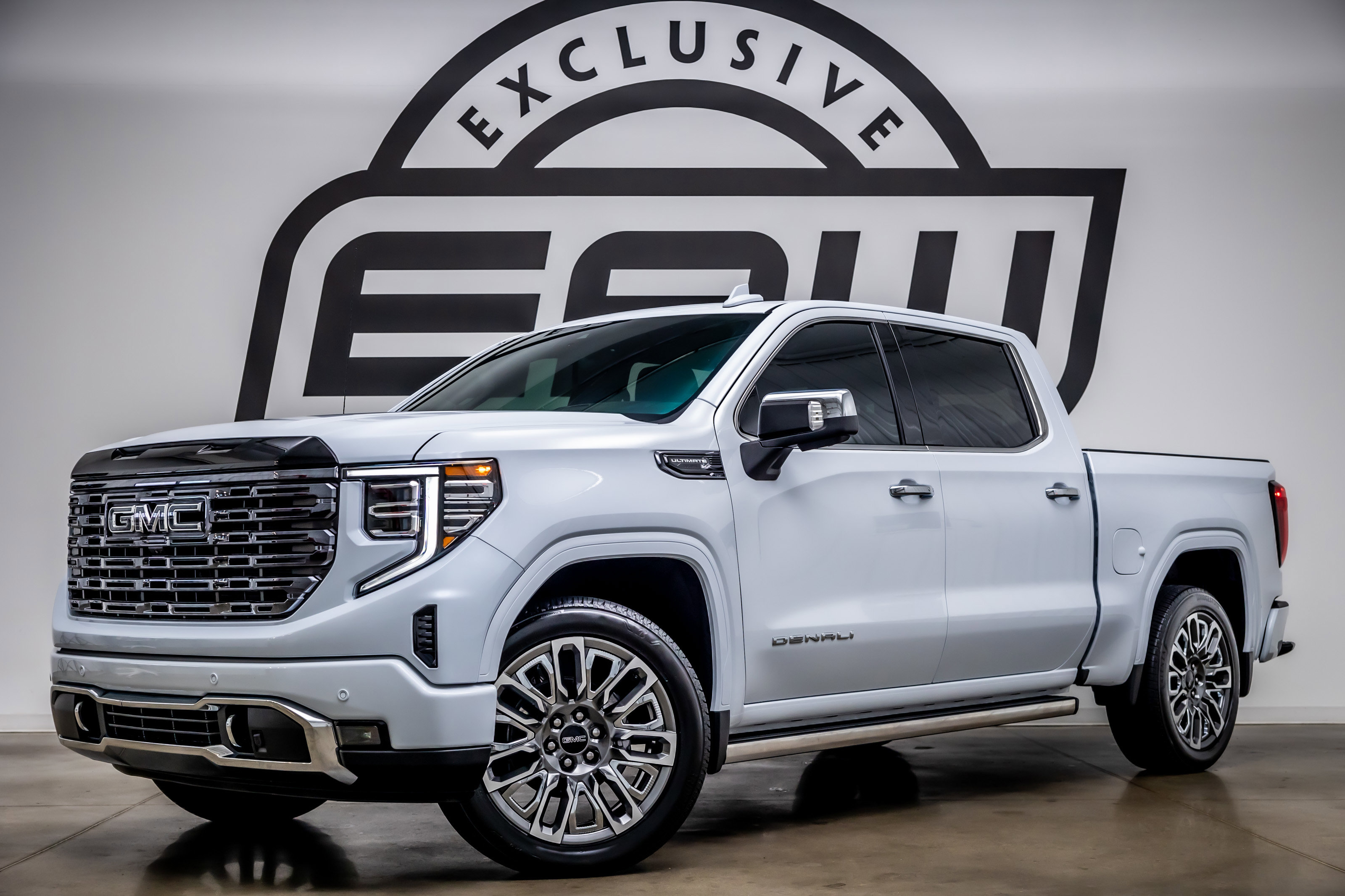 Used 2026 GMC Sierra 1500 Denali Ultimate AWD/4WD image 1