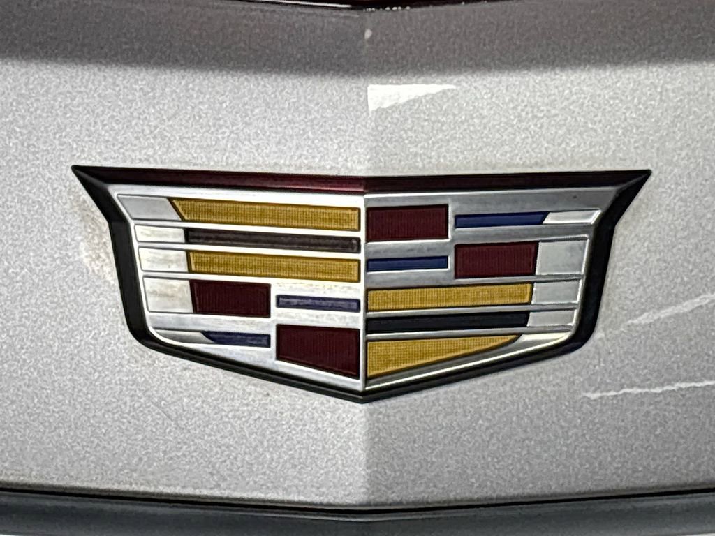 Used 2017 Cadillac XTS Luxury image 24