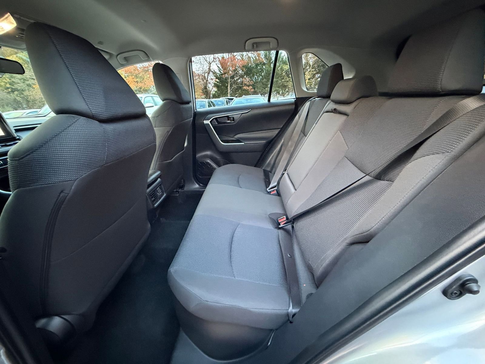 Used 2025 Toyota RAV4 LE image 24