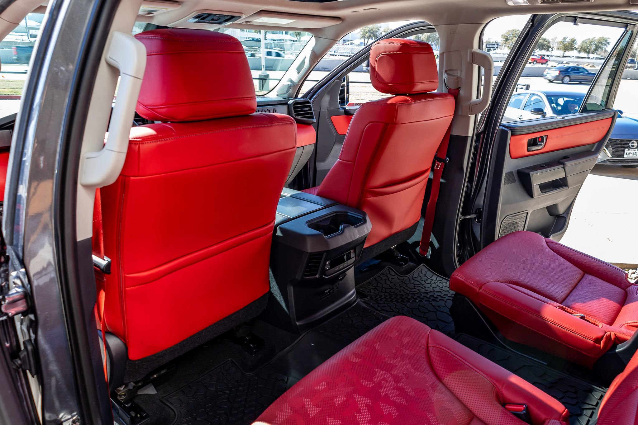 Used 2023 Toyota Sequoia TRD Pro AWD/4WD image 30