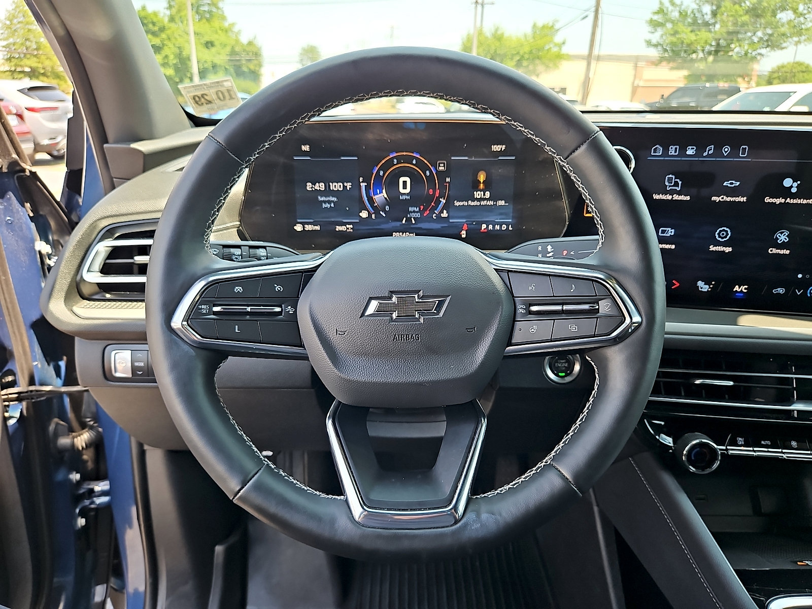 Certified 2024 Chevrolet Traverse LT w/ Midnight/Sport Edition AWD/4WD image 25