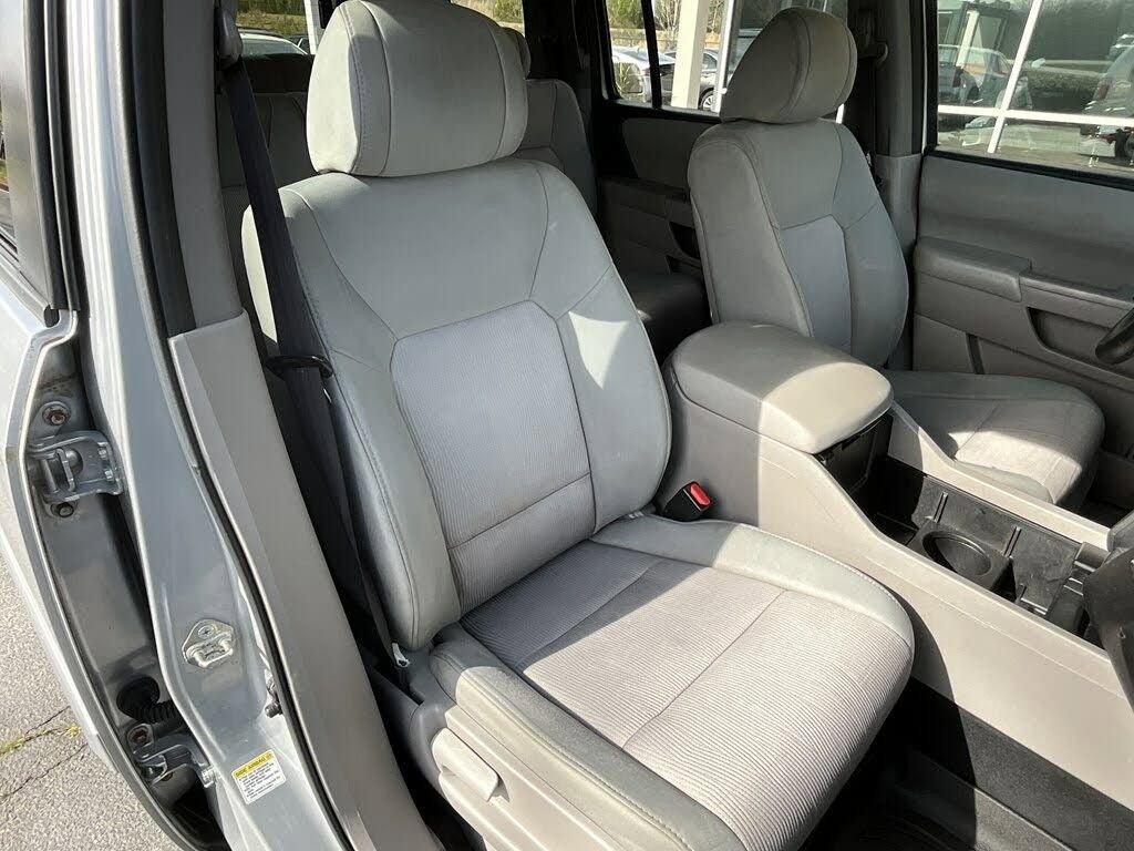 Used 2011 Honda Pilot EX image 18