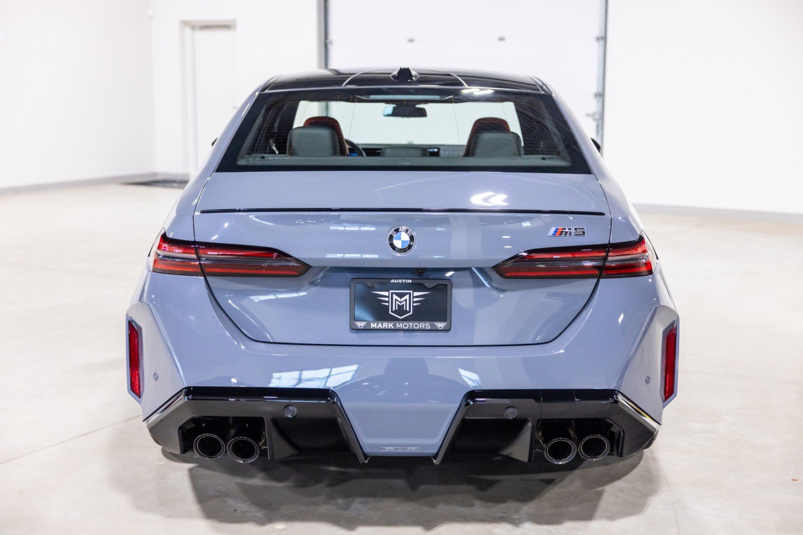 Used 2026 BMW M5 w/ Executive Package AWD/4WD image 8