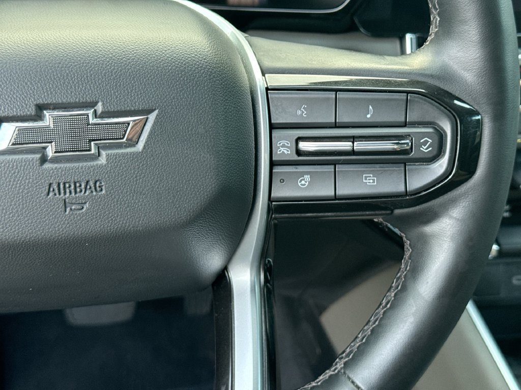 Used 2024 Chevrolet Colorado ZR2 w/ ZR2 Convenience Package III AWD/4WD image 18