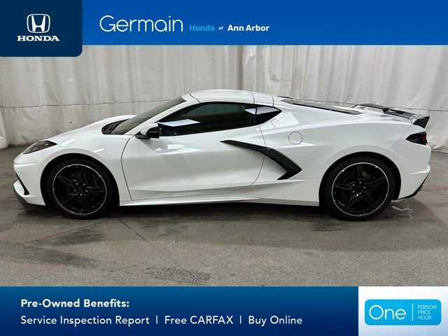 Used 2020 Chevrolet Corvette Stingray Premium Cpe w/ 3LT Preferred Equipment Group image 5