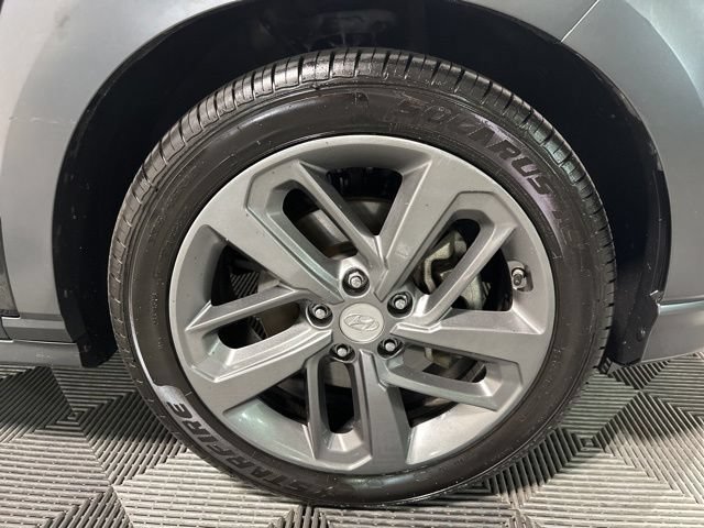 Used 2020 Hyundai Kona Ultimate AWD/4WD image 35