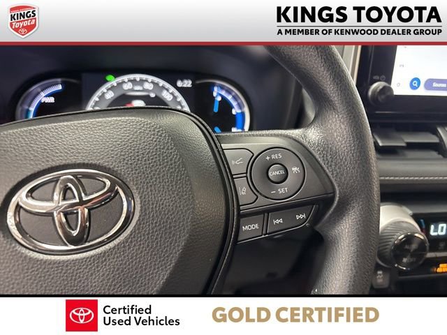 Used 2025 Toyota RAV4 XLE image 24