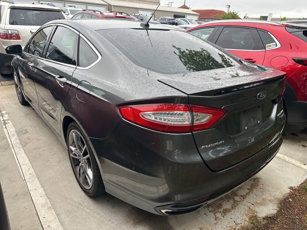 Used 2016 Ford Fusion Titanium FWD image 5