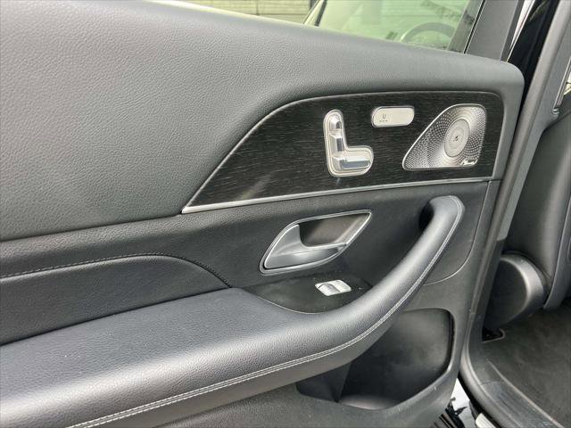 Used 2022 Mercedes-Benz GLS 450 4MATIC image 12