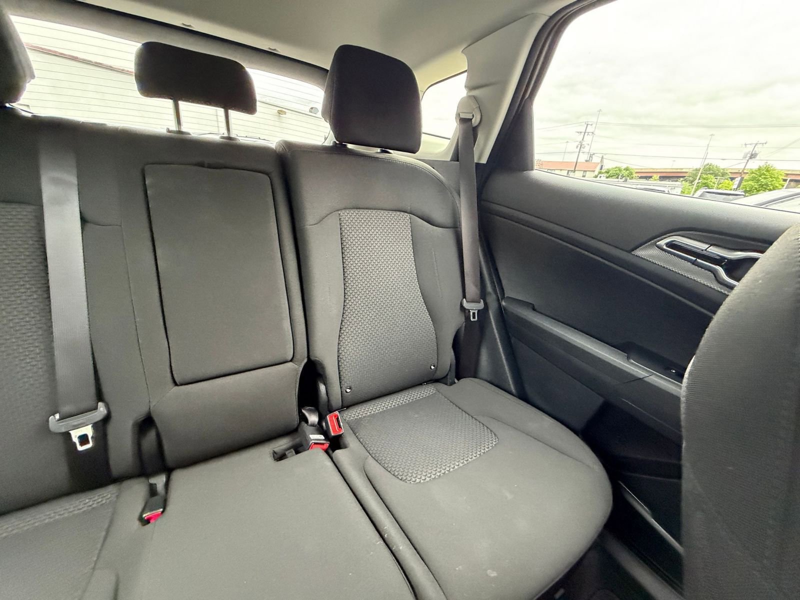 Used 2025 Kia Sportage LX FWD image 36