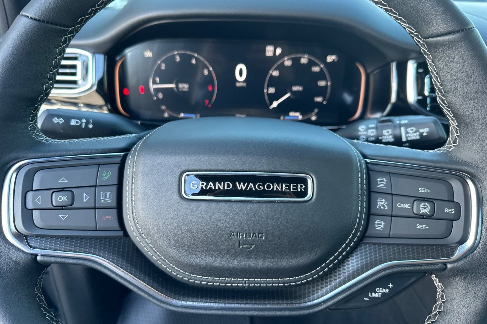 New 2026 Jeep Grand Wagoneer Summit image 28