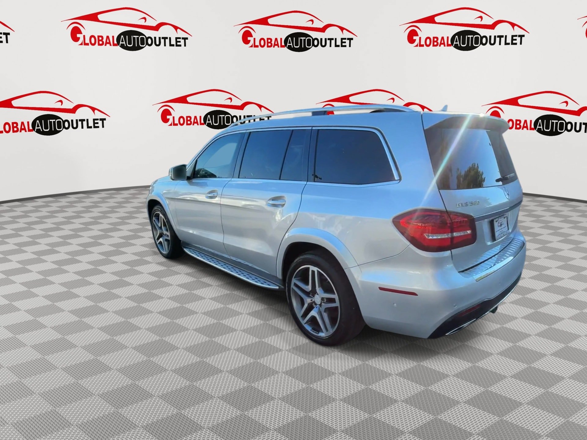 Used 2017 Mercedes-Benz GLS 550 4MATIC image 6