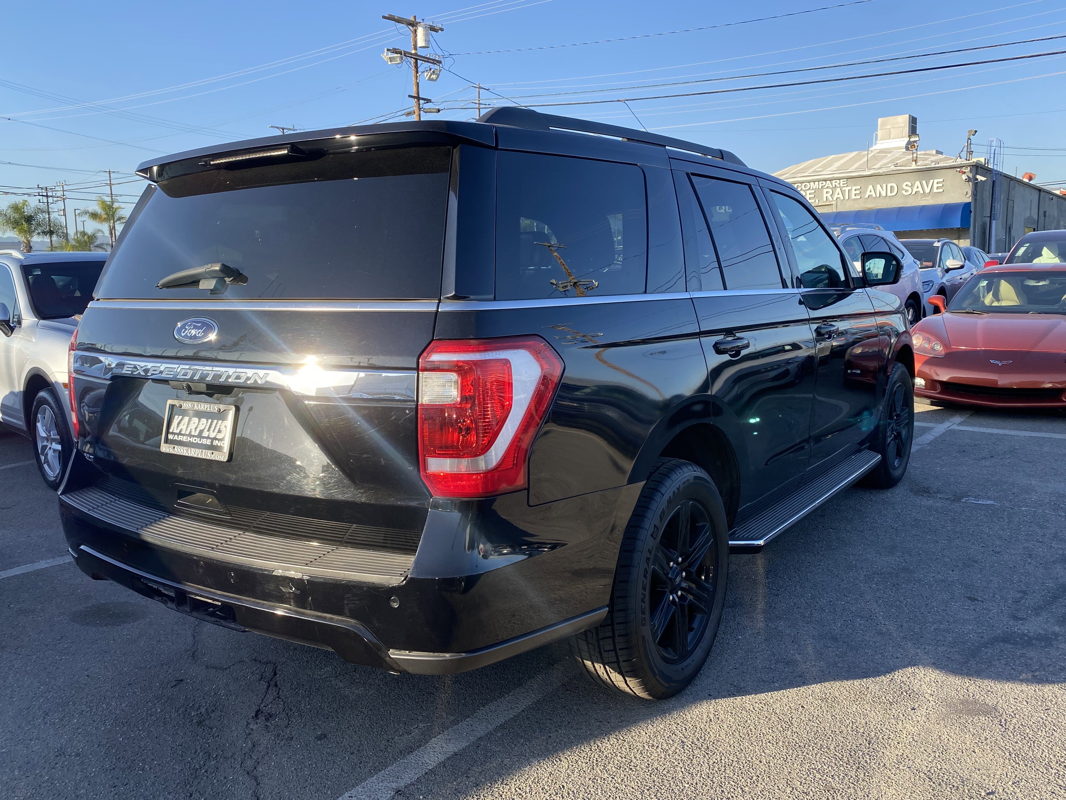 Used 2020 Ford Expedition XLT w/ Equipment Group 202A image 8